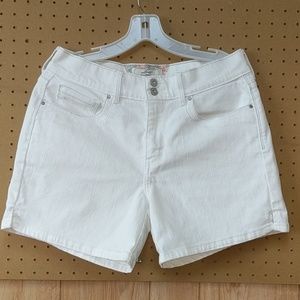 Levi's Shorts